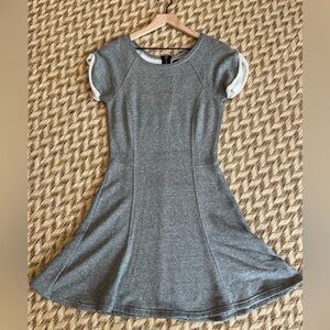Sanctuary Dress - Women’s Small Gray Grey EUC - Short Sleeves Sweatshirt